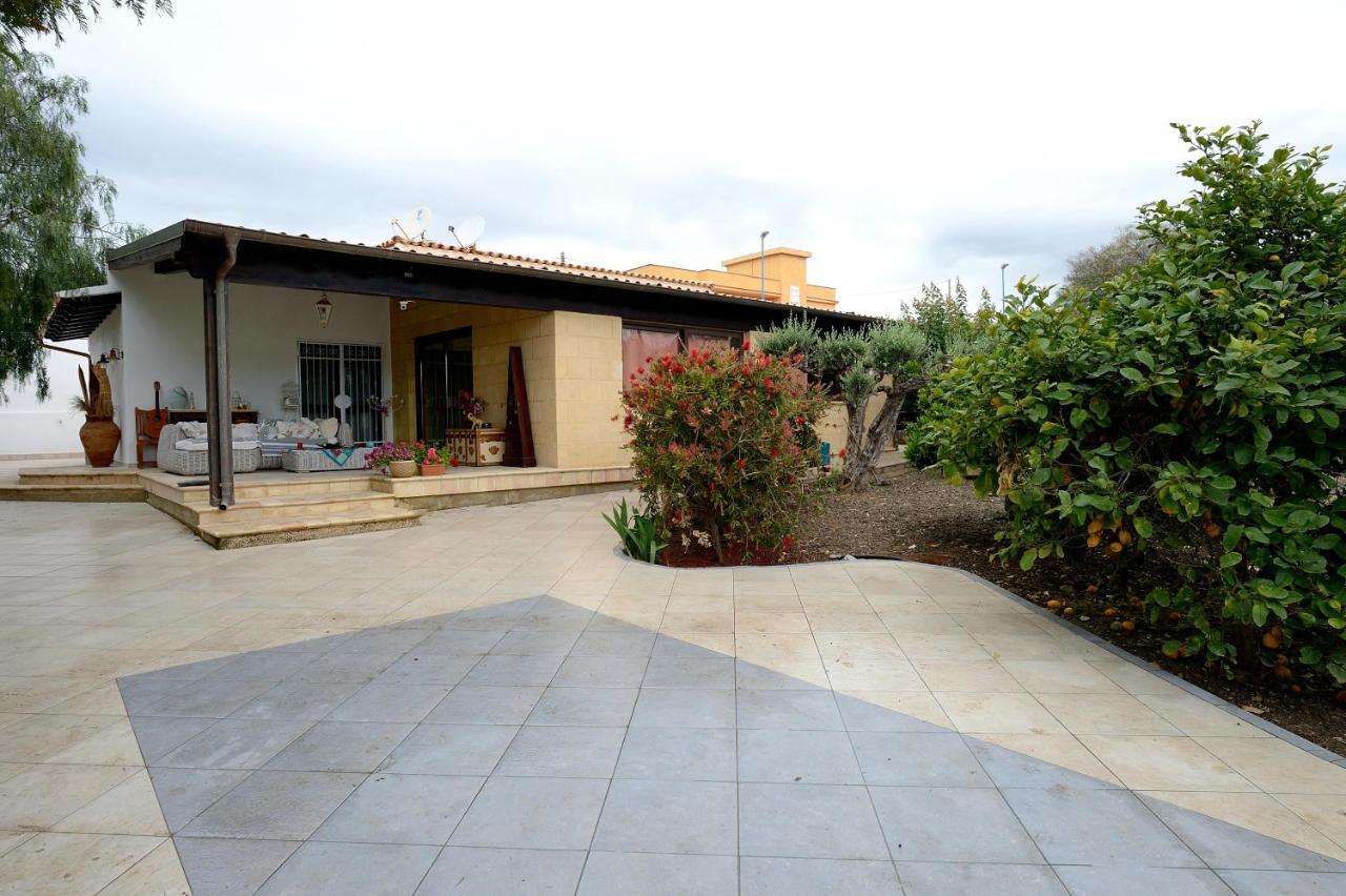 Lumie Di Sicilia Bed & Breakfast ปอร์โต เอมเปโดเกล ภายนอก รูปภาพ