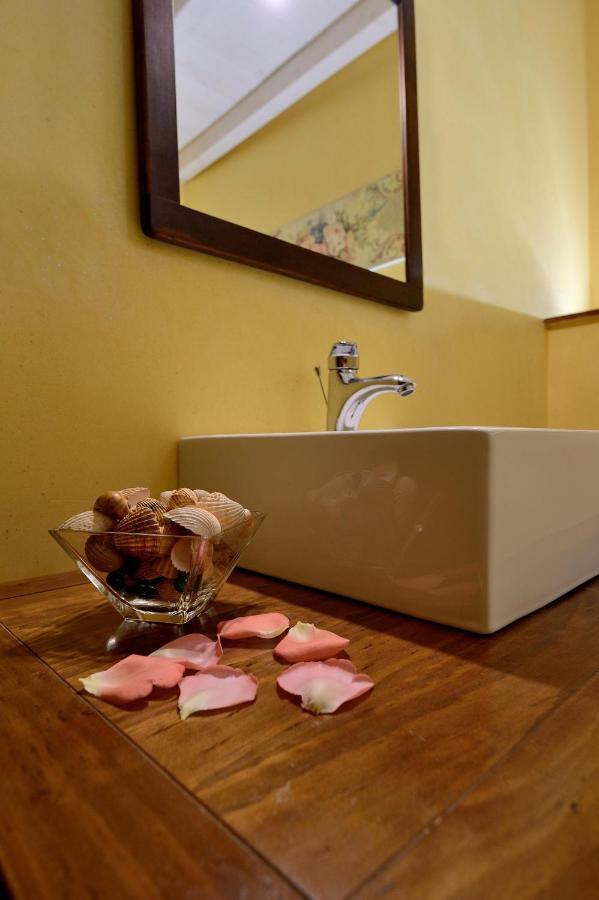 Lumie Di Sicilia Bed & Breakfast ปอร์โต เอมเปโดเกล ภายนอก รูปภาพ