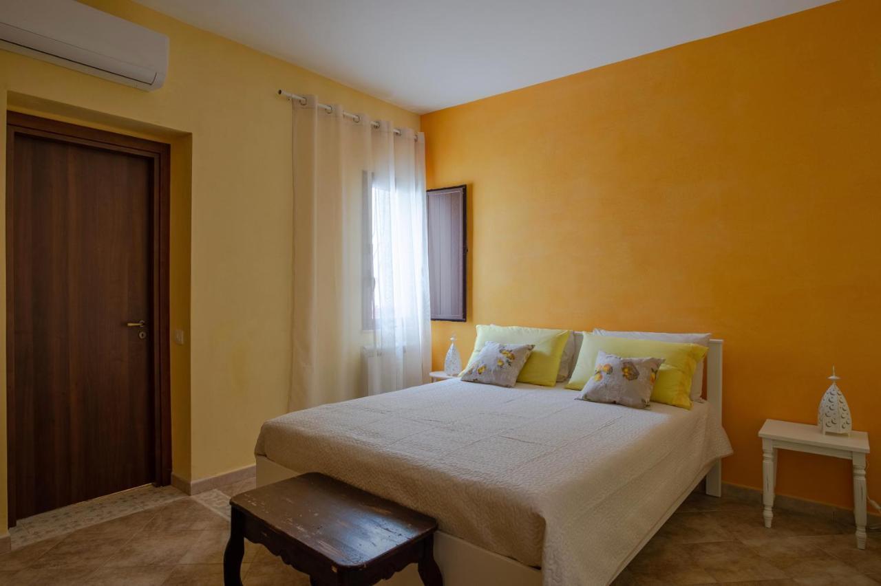 Lumie Di Sicilia Bed & Breakfast ปอร์โต เอมเปโดเกล ภายนอก รูปภาพ