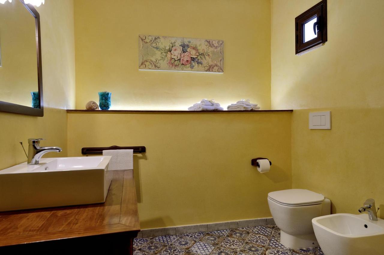 Lumie Di Sicilia Bed & Breakfast ปอร์โต เอมเปโดเกล ภายนอก รูปภาพ