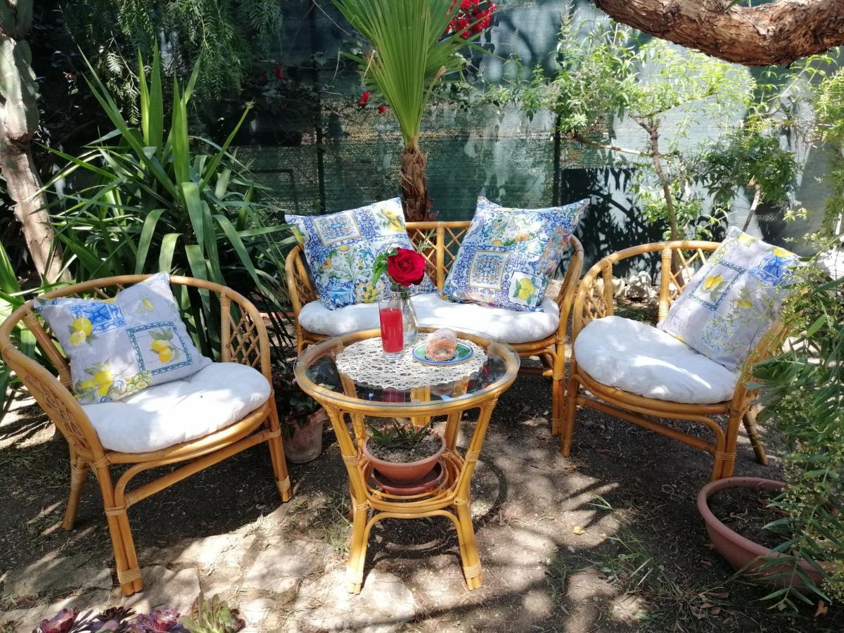 Lumie Di Sicilia Bed & Breakfast ปอร์โต เอมเปโดเกล ภายนอก รูปภาพ